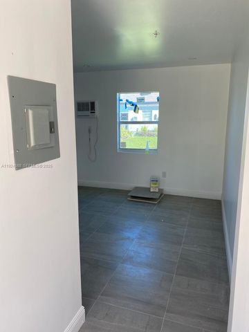 4023 SW 19th St A, West Park, FL 33023