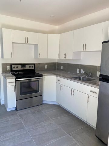 4023 SW 19th St A, West Park, FL 33023