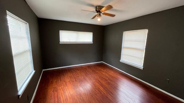 6514 Teluco Street, Houston, TX 77055