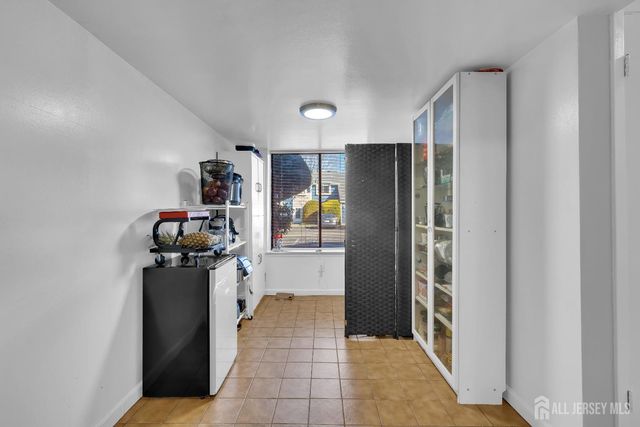 5502 Hana Road, Edison, NJ 08817