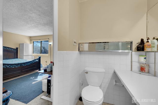 5502 Hana Road, Edison, NJ 08817