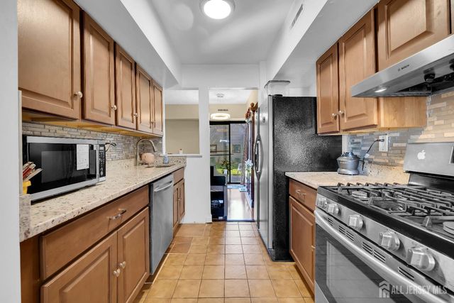 5502 Hana Road, Edison, NJ 08817