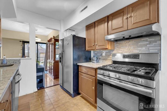 5502 Hana Road, Edison, NJ 08817