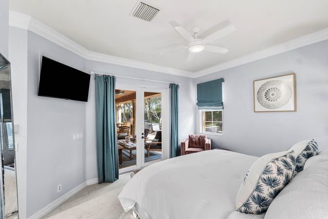 10697 Willow Oak Court, Wellington, FL 33414