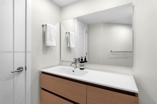 1900 Sunset Harbour Dr 2312, Miami Beach, FL 33139