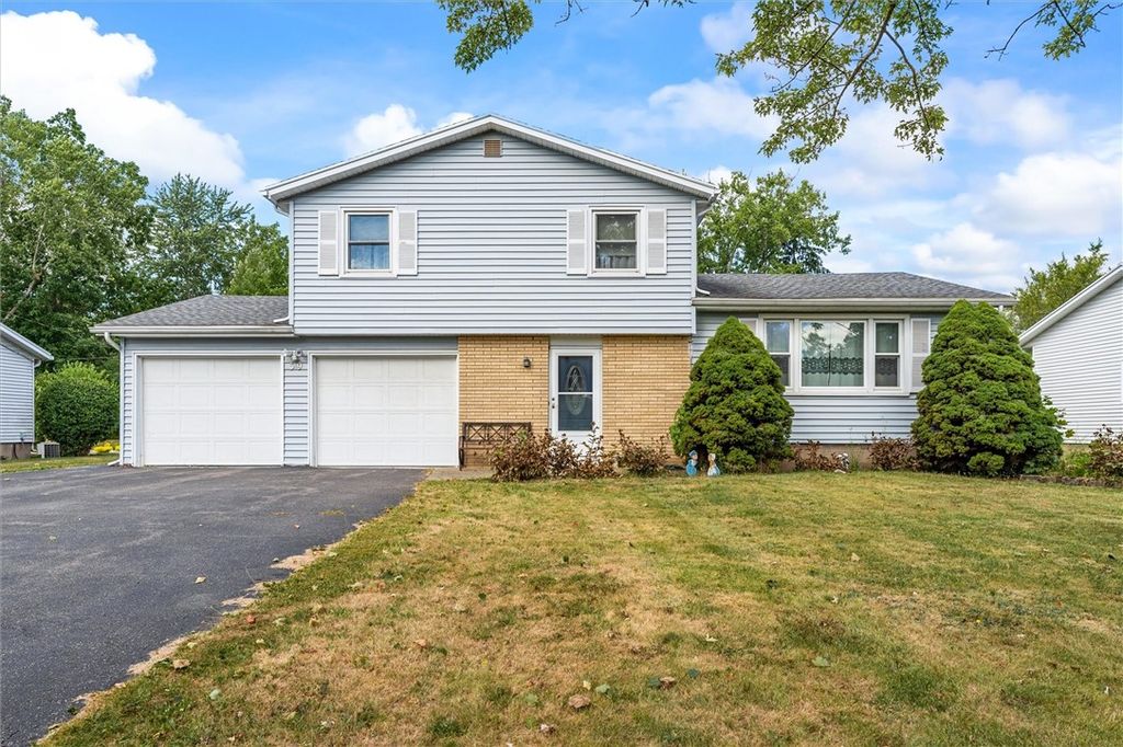 39 Bambi Lane, Gates, NY 14624