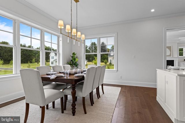 302 OLD KINGFISHER LN, Malvern, PA 19355