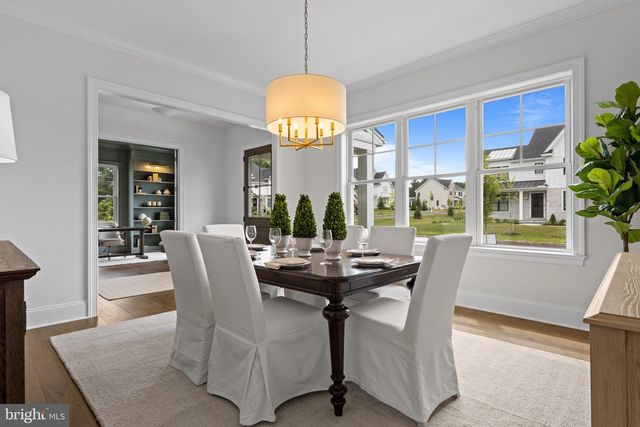 302 OLD KINGFISHER LN, Malvern, PA 19355