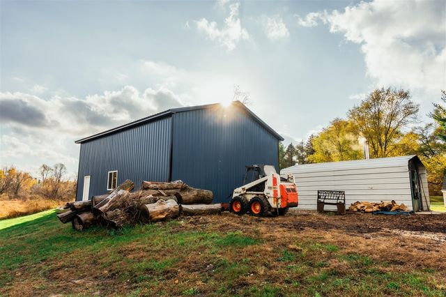 2162 S Stone Road, Fremont, MI 49412