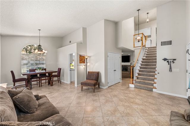 22435 Cardiff Drive, Saugus, CA 91350