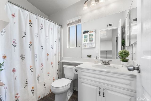 22435 Cardiff Drive, Saugus, CA 91350