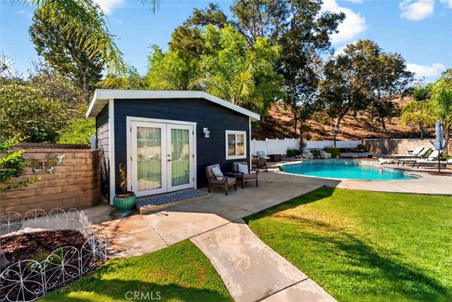 22435 Cardiff Drive, Saugus, CA 91350