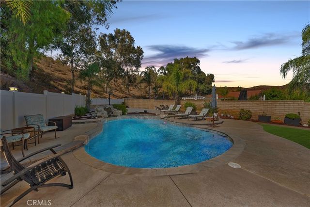 22435 Cardiff Drive, Saugus, CA 91350