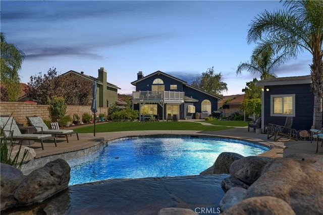 22435 Cardiff Drive, Saugus, CA 91350