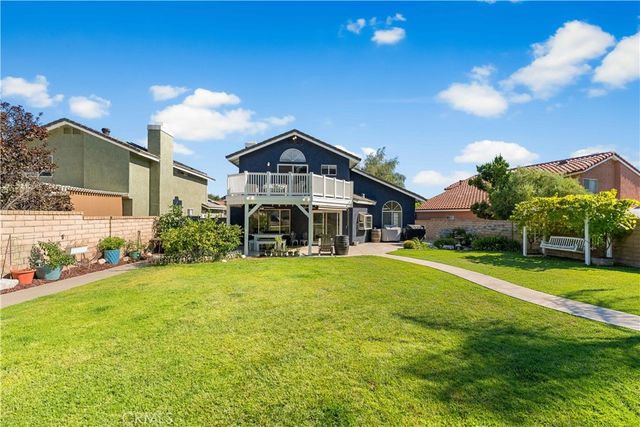 22435 Cardiff Drive, Saugus, CA 91350