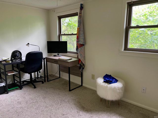 417 S SWAIN Avenue, Bloomington, IN 47401