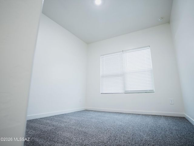 13976 E Crotalus Way, Vail, AZ 85641