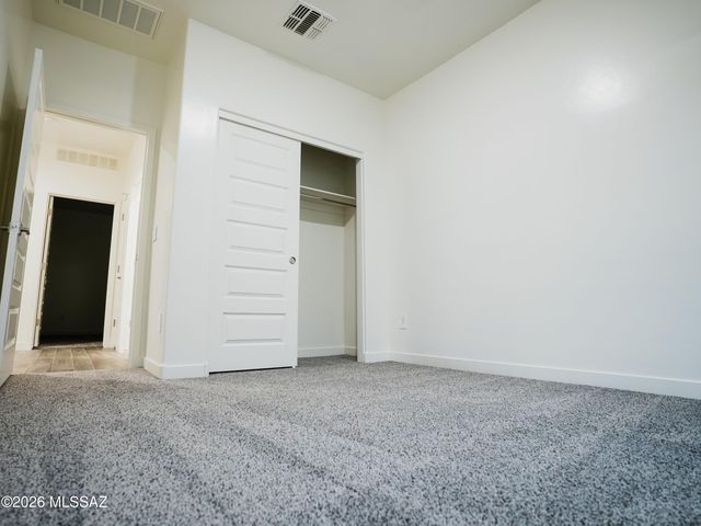 13976 E Crotalus Way, Vail, AZ 85641
