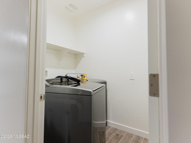 13976 E Crotalus Way, Vail, AZ 85641