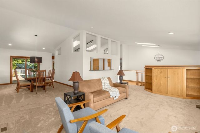 10321 123rd Street NW, Gig Harbor, WA 98329