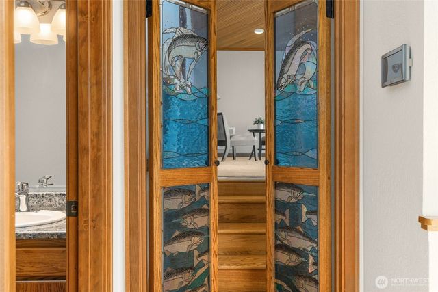 10321 123rd Street NW, Gig Harbor, WA 98329