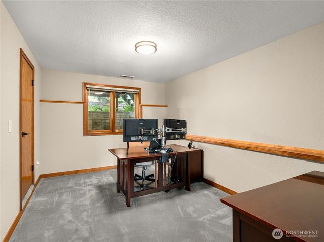10321 123rd Street NW, Gig Harbor, WA 98329