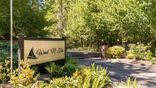 10321 123rd Street NW, Gig Harbor, WA 98329