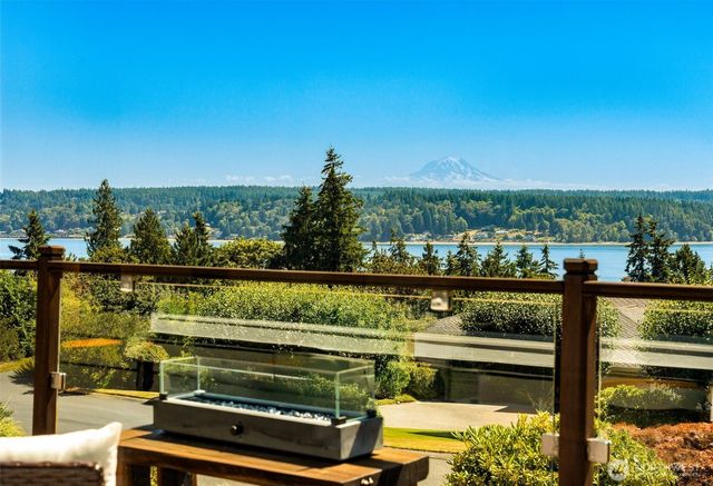 10321 123rd Street NW, Gig Harbor, WA 98329