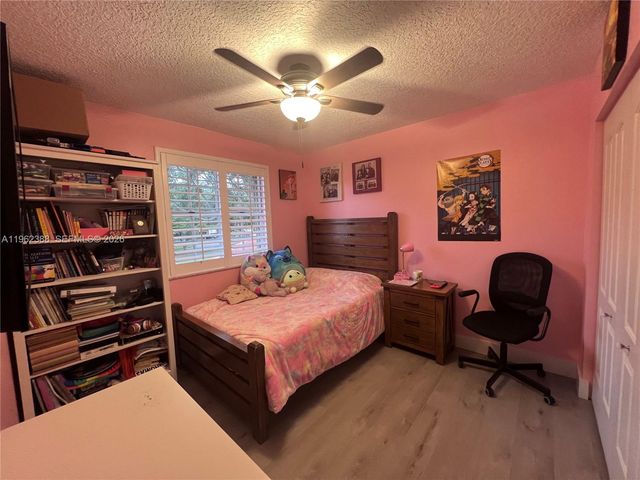 7415 Coldstream Dr, Hialeah, FL 33015