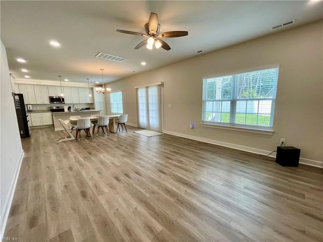 1223 Richwood AVE, Chesapeake, VA 23323