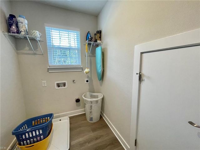 1223 Richwood AVE, Chesapeake, VA 23323