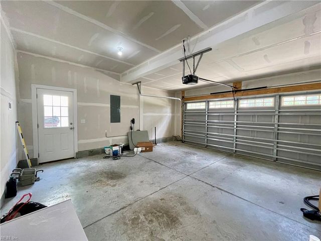 1223 Richwood AVE, Chesapeake, VA 23323
