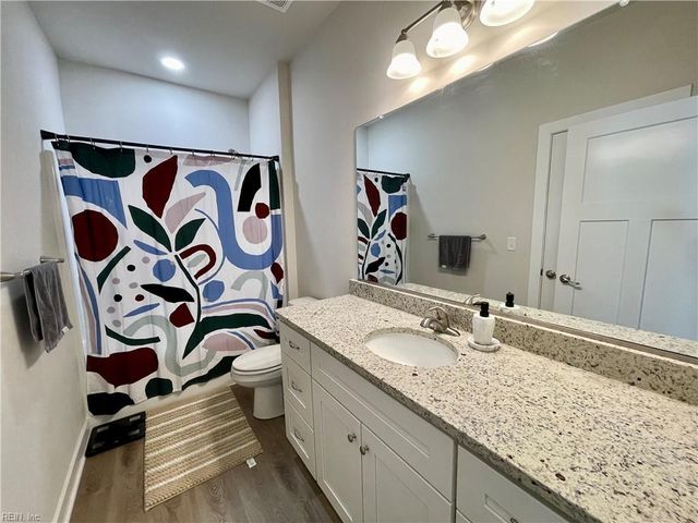1223 Richwood AVE, Chesapeake, VA 23323