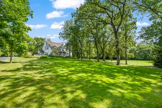 1755 Sunset Lane, Bannockburn, IL 60015