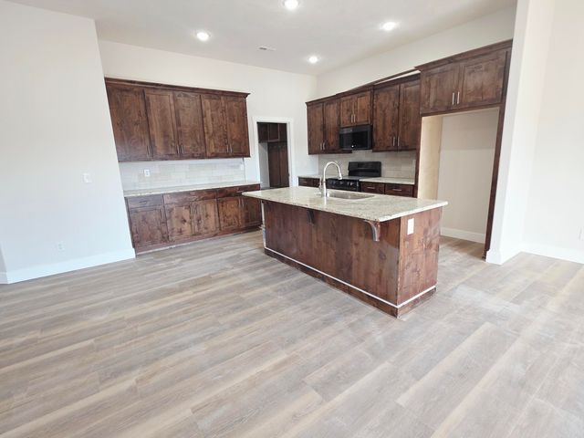 838 E Crystal Avenue, Nixa, MO 65714