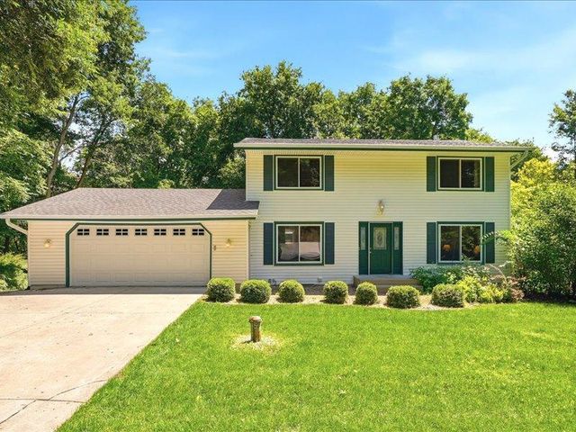 9331 Cedar Forest Road, Eden Prairie, MN 55347