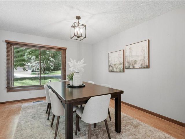9331 Cedar Forest Road, Eden Prairie, MN 55347