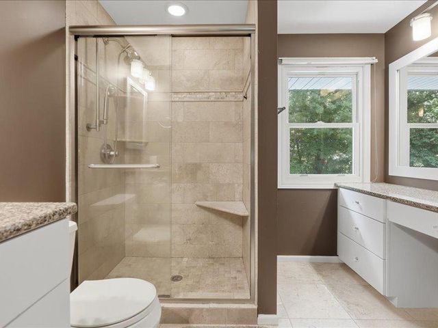 9331 Cedar Forest Road, Eden Prairie, MN 55347