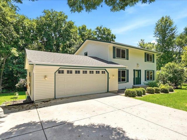 9331 Cedar Forest Road, Eden Prairie, MN 55347