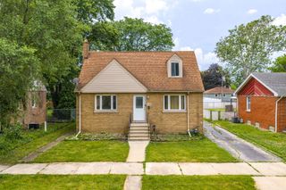 17730 HENRY Street, Lansing, IL 60438