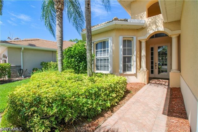 28130 L Burton Fletcher CT, Bonita Springs, FL 34135