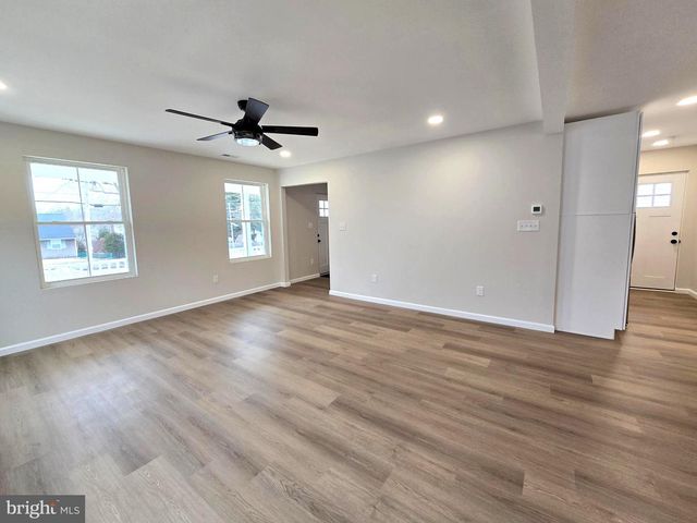 314 COLUMBIA BLVD, National Park, NJ 08063