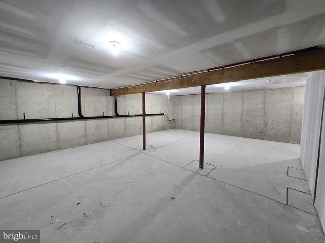 314 COLUMBIA BLVD, National Park, NJ 08063