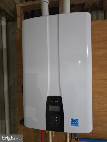 314 COLUMBIA BLVD, National Park, NJ 08063