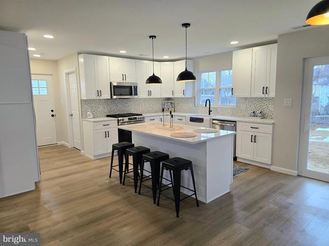 314 COLUMBIA BLVD, National Park, NJ 08063