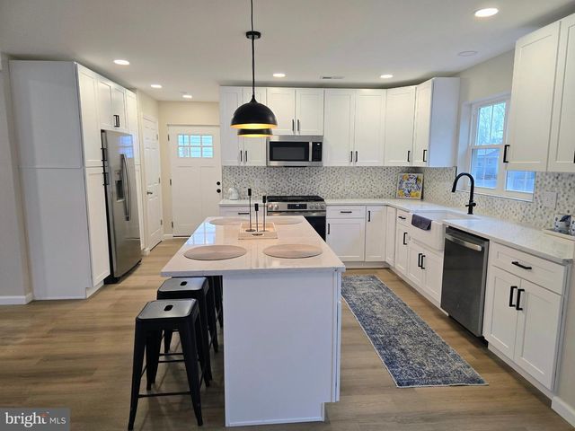 314 COLUMBIA BLVD, National Park, NJ 08063