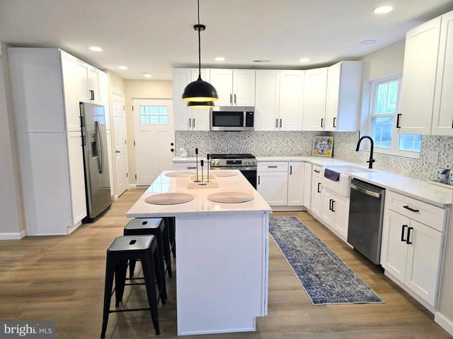 314 COLUMBIA BLVD, National Park, NJ 08063