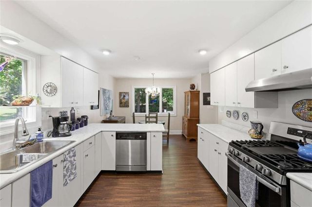 419 Thornwood Circle, Mount Airy, GA 30563