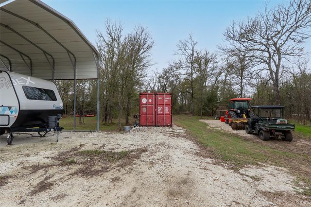 201 Lcr 646, Thornton, TX 76687