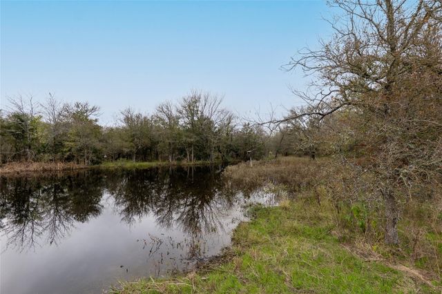 201 Lcr 646, Thornton, TX 76687